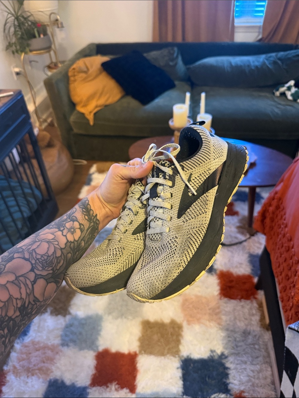 Brooks Sneakers